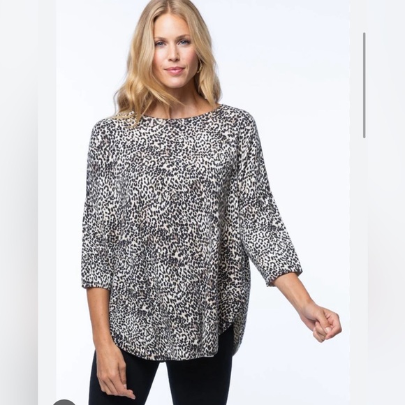 Tyler Boe Tops - Tyler Boe Cotton Cashmere Capelet Snow Leopard